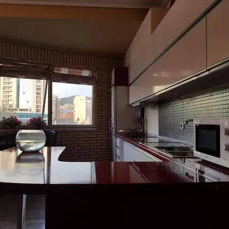 Apartament Large And Spacious At New Marina 140 Meters *