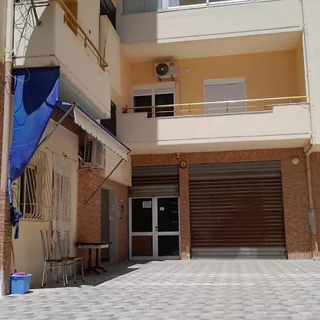 Large And Spacious At New Marina 140 Meters Wlora